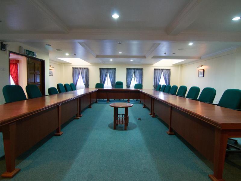 金马仑高原度假村酒店 外观 照片 The meeting room of the National Council of the Republic of the Marshall Islands